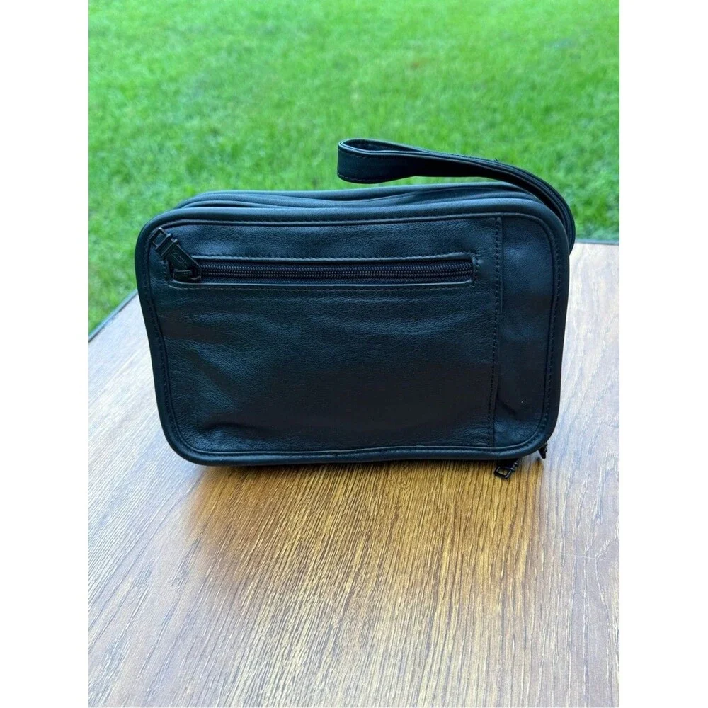 TUMI Men’s Organizer Clutch Black Leather Travel Toiletry Bag Wristlet VTG 995D